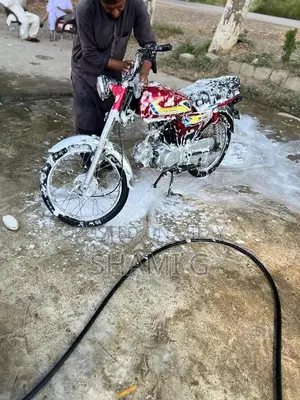 CD 70 Motorcycle in Excellent Condition