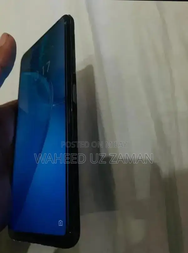 Infinix Zero 8 Smartphone - Mid-Range Gaming Device