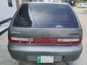 Photo - Suzuki Cultus EFI Hatchback Sedan