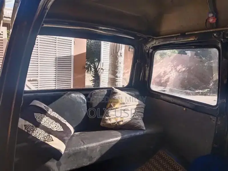 Bolan Vehicle - Classic Compact Sedan