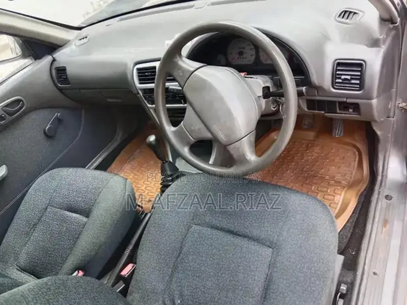 Suzuki Cultus EFI Hatchback Sedan