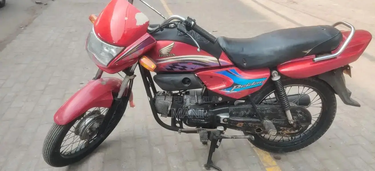 Honda Pridor 100cc Motorcycle - 2013 Model