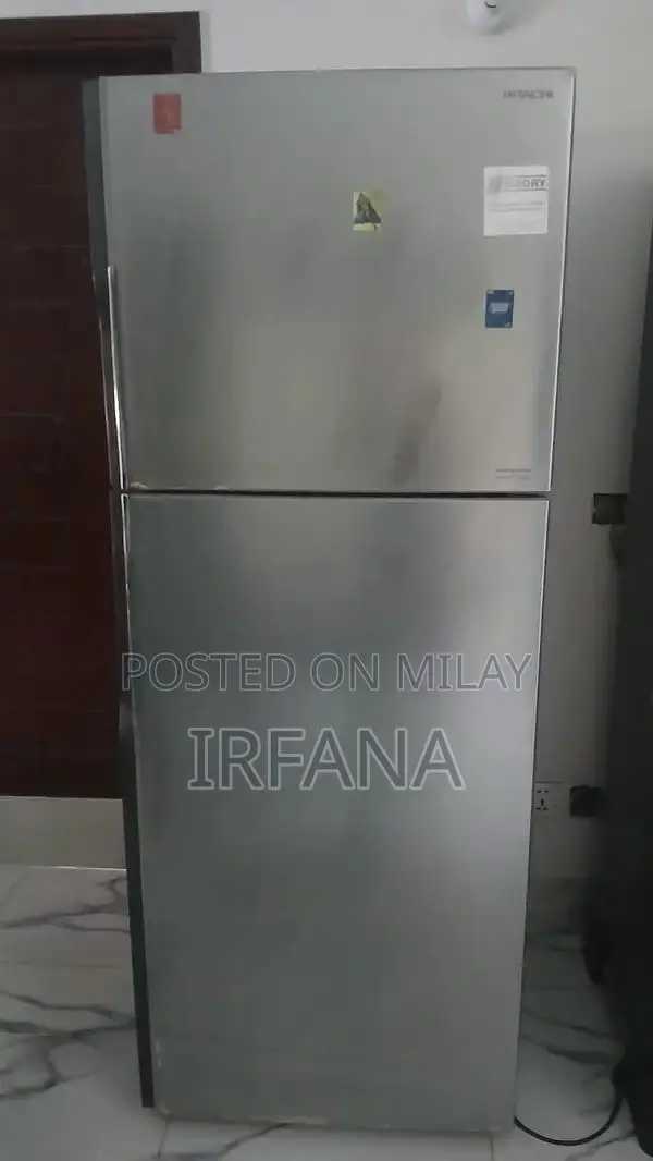 Hitachi Inverter Refrigerator with Dual Cooling System