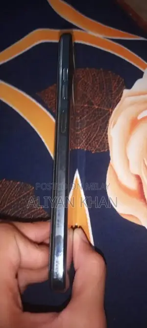 Compact Mobile Device with Exchange Option