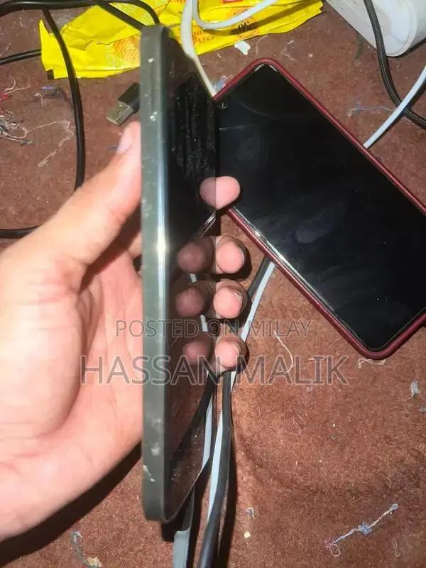 Mobile Device 6 Storage Variant Excellent Condition