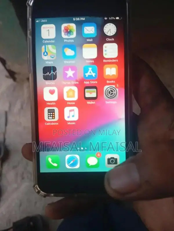 Unlocked Apple Smartphone 32GB White PTA Approved