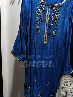 Embroidered 2-Piece Women's Dress Set in Small Size