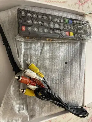 Star Tec 7700 HD Media Player and Accessories