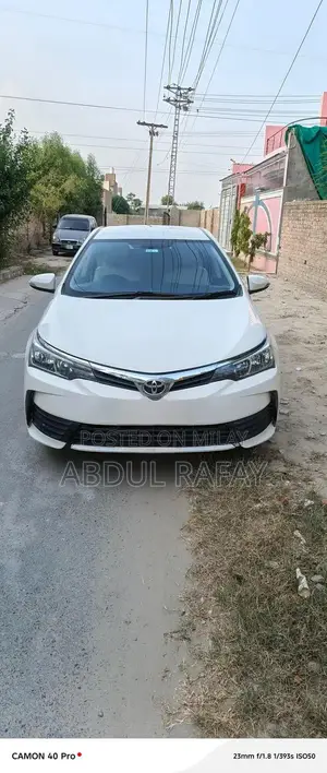 Photo - Toyota Corolla XLI - Reliable Sedan with Excellent Condition