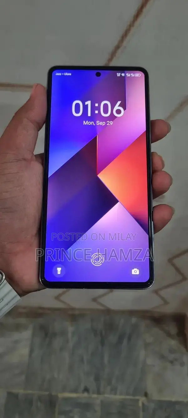 Premium Smartphone with 8GB RAM and 256GB Storage