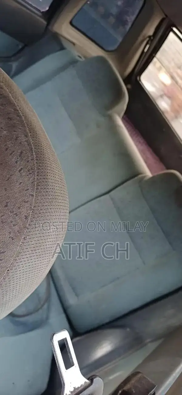 Used Vehicle with Original Engine and Biometric Features