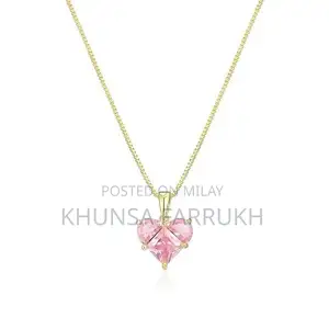 Vintage Elegant Jewelry Set with Timeless Design