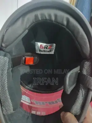 Lightweight Safety Bicycle Helmet for Active Cyclists