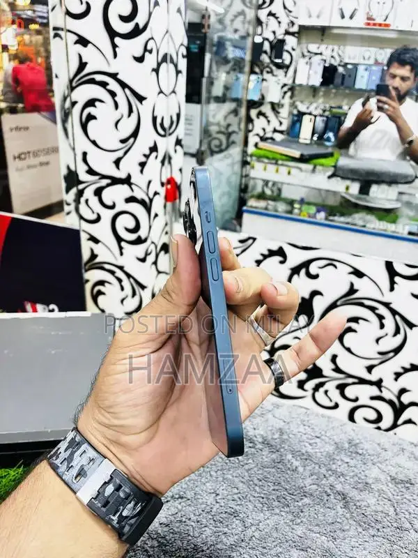 Apple Smartphone 128GB High Battery Health Excellent Condition