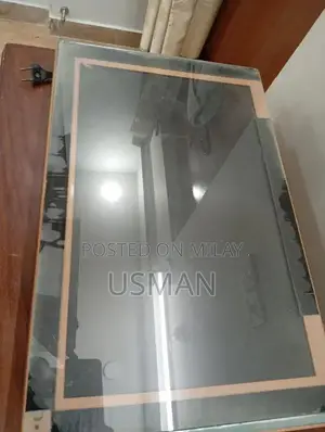 Sony 25-Inch HD Television with Wall Mount Accessories