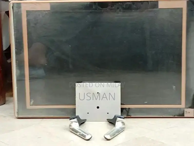 Sony 25-Inch HD Television with Wall Mount Accessories