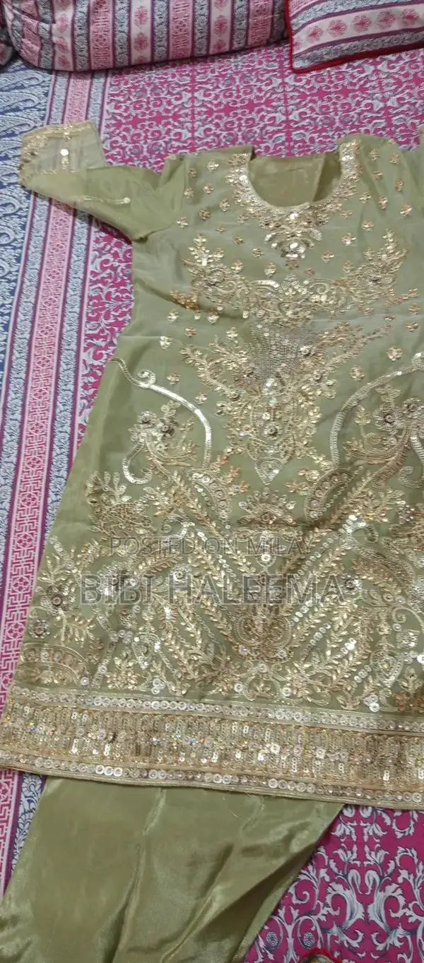 Women's Rabbi's Collection Fancy Dress - Elegant Formal Wear