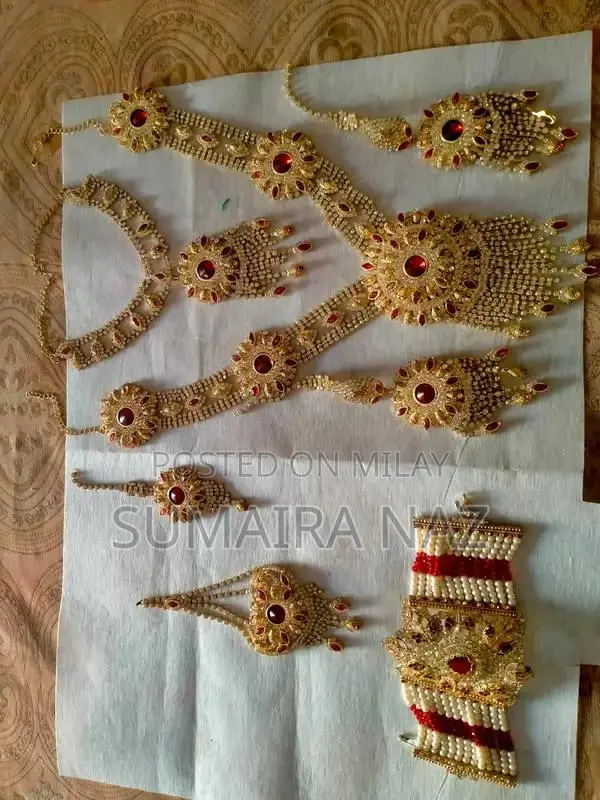 Traditional Bridal Lahnga and Balaoz Wedding Dress Set