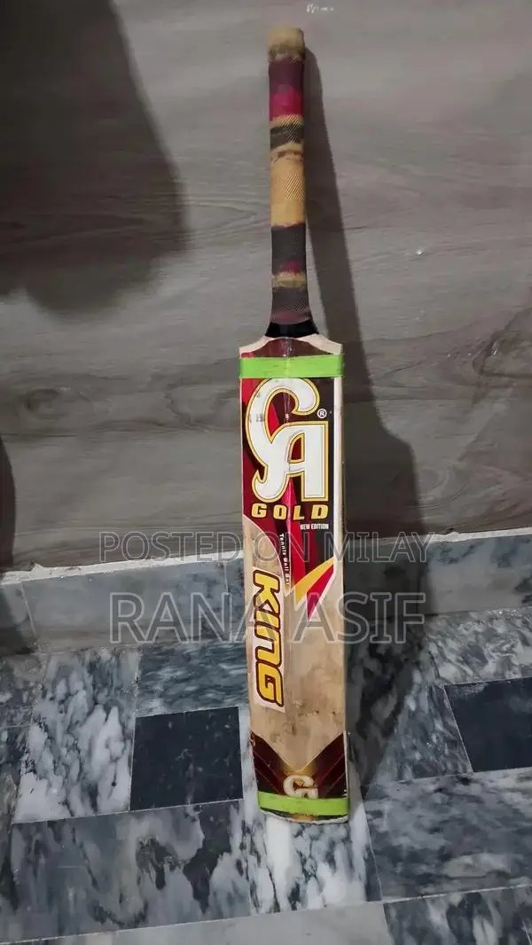 High-Quality Cricket Bat 10x10 Professional Condition