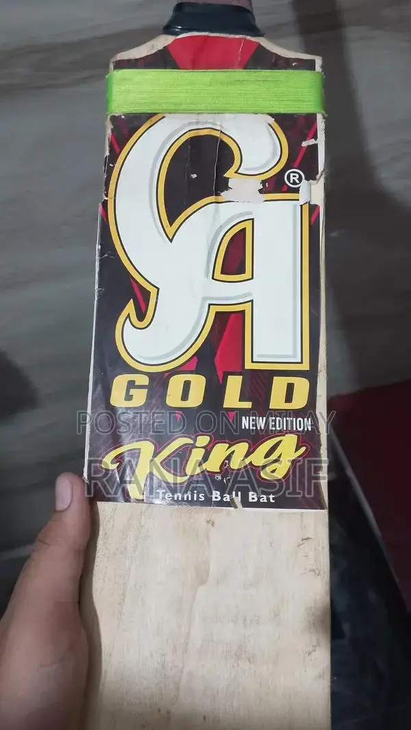 High-Quality Cricket Bat 10x10 Professional Condition