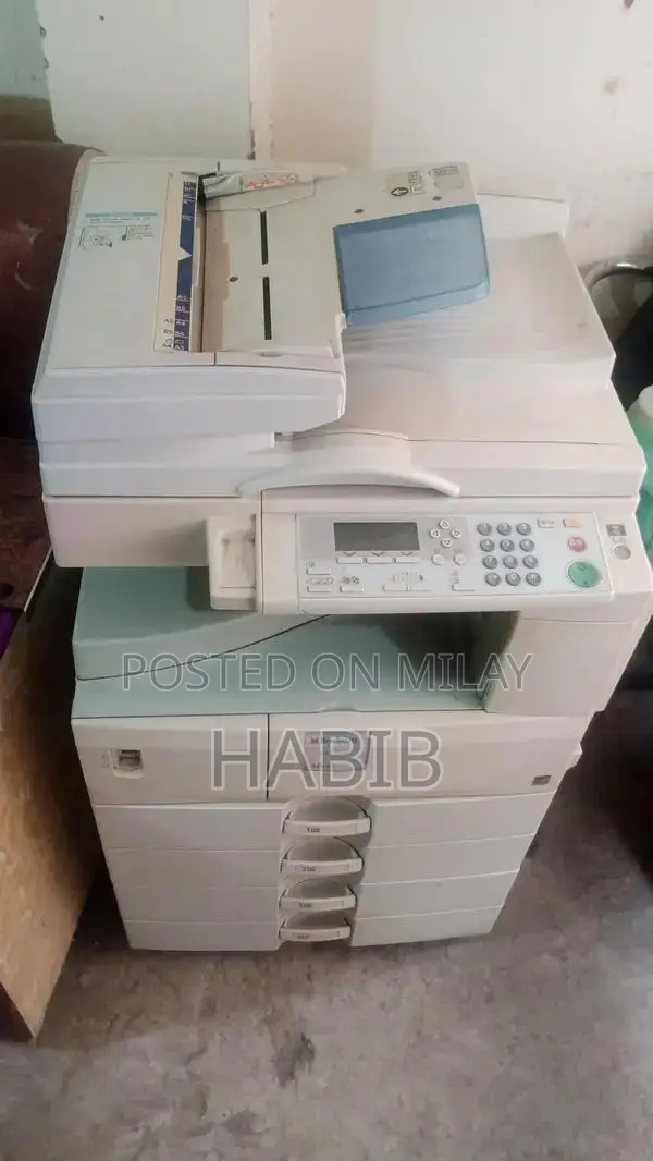 High-Performance Laptop with Multiple Display and Graphics Options