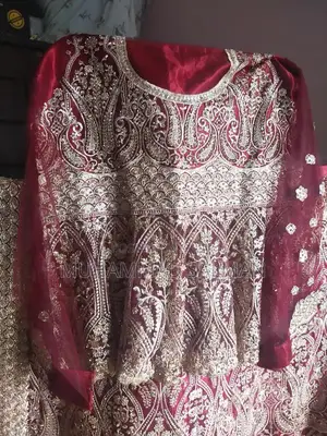 Elegant Bridal Lehenga Choli - Lightly Used Designer Wedding Wear
