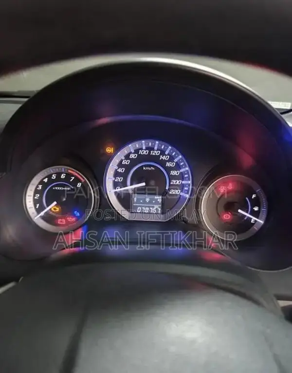 Honda City 1.3 i-VTEC Sedan - Reliable Compact Car