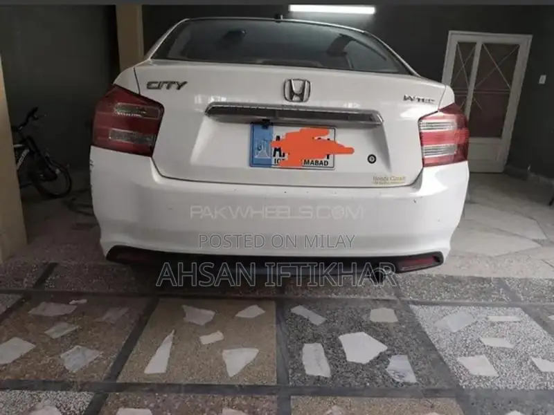 Honda City 1.3 i-VTEC Sedan - Reliable Compact Car