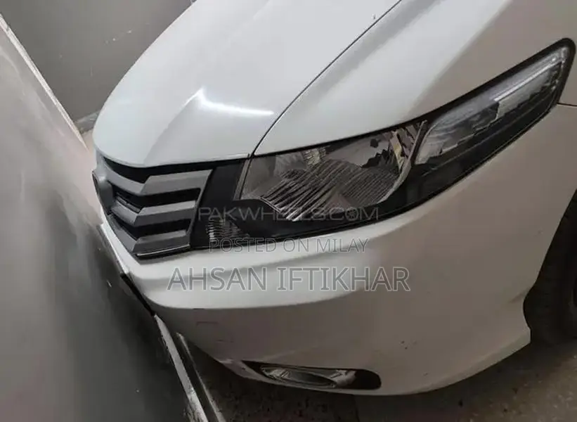 Honda City 1.3 i-VTEC Sedan - Reliable Compact Car