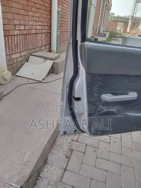 Suzuki Cultus 2015 Compact Family Sedan