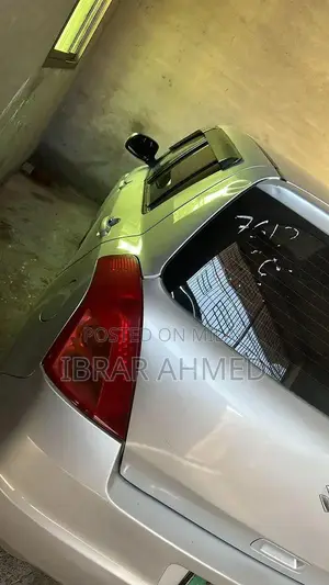 Comfortable Sedan with Good Fuel Economy and Versatile Options