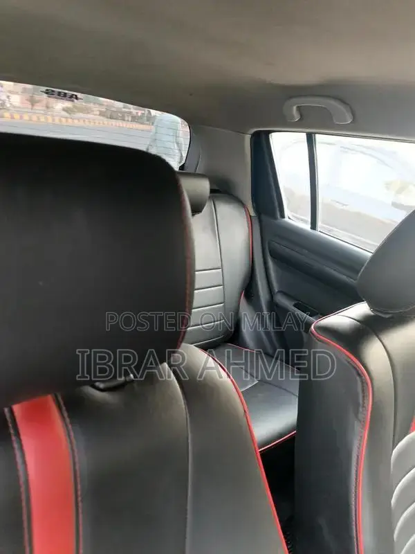 Comfortable Sedan with Good Fuel Economy and Versatile Options