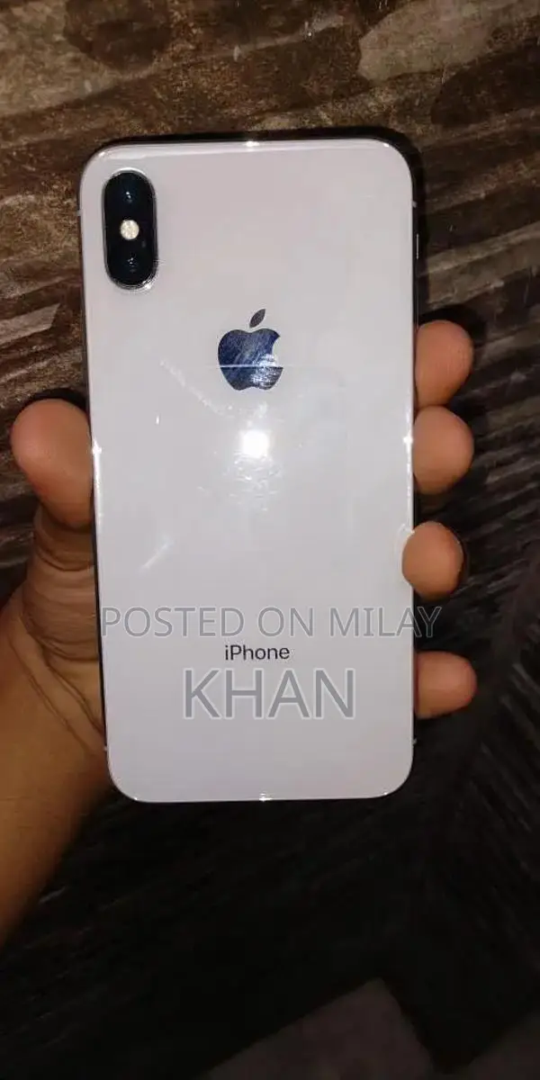 Unlocked Smartphone with 64GB Storage and Functional Features