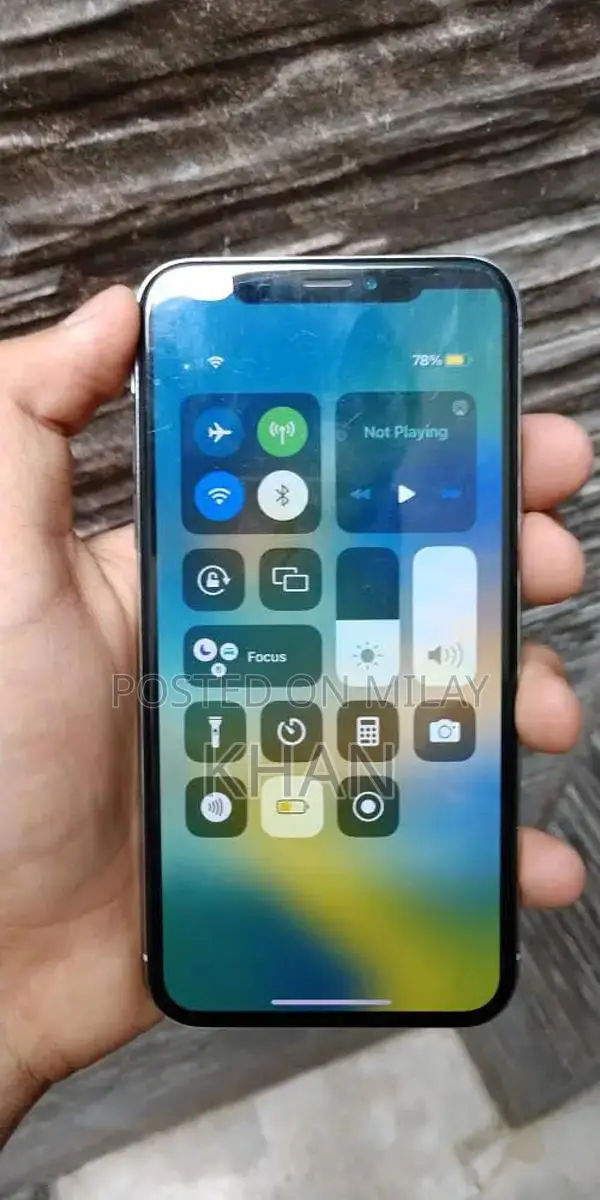 Unlocked Smartphone with 64GB Storage and Functional Features