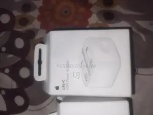 Apple USB-C Cable and 20W Adapter Set