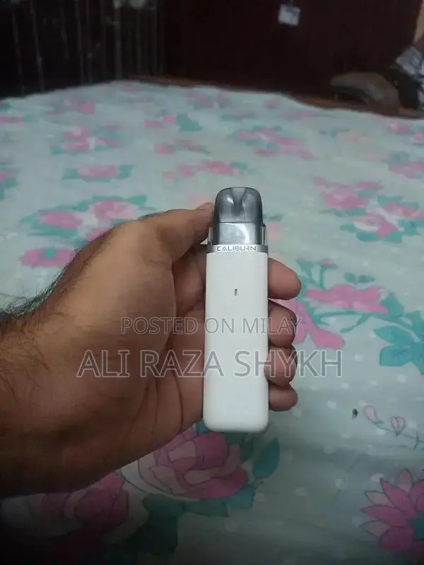 Caliburn G3 Lite Pod Vaping Device