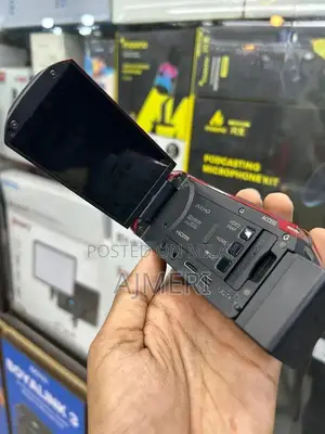 Canon Handycam IVIS R32 Full HD Camcorder with WiFi