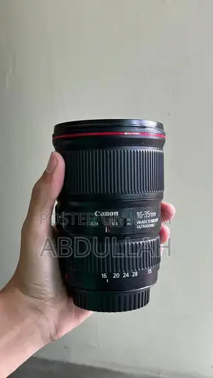 Photo - Canon Professional Ultra-Wide Zoom 16-35mm Camera Lens
