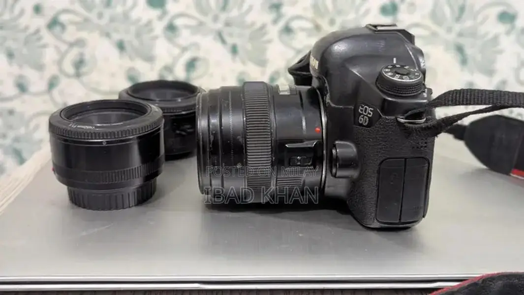 Canon EOS 6D Full Frame DSLR Camera Kit with Lenses