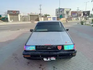 Toyota Corolla 1986 Sedan with Power Steering and LED Panel