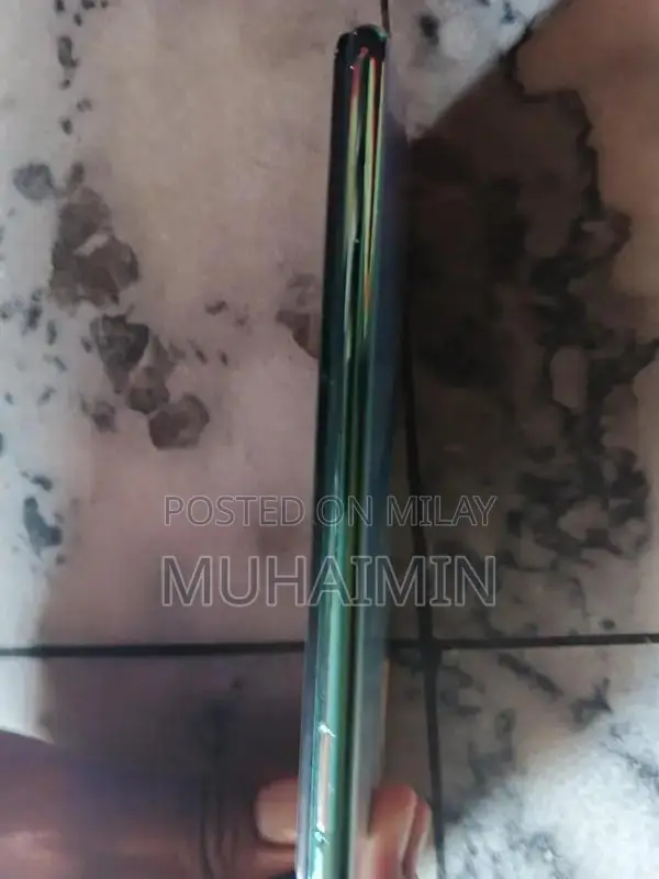 Vivo Y17 Smartphone Mid-Range Mobile Device