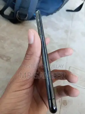 Factory Unlocked Smartphone 64GB Storage Excellent Condition