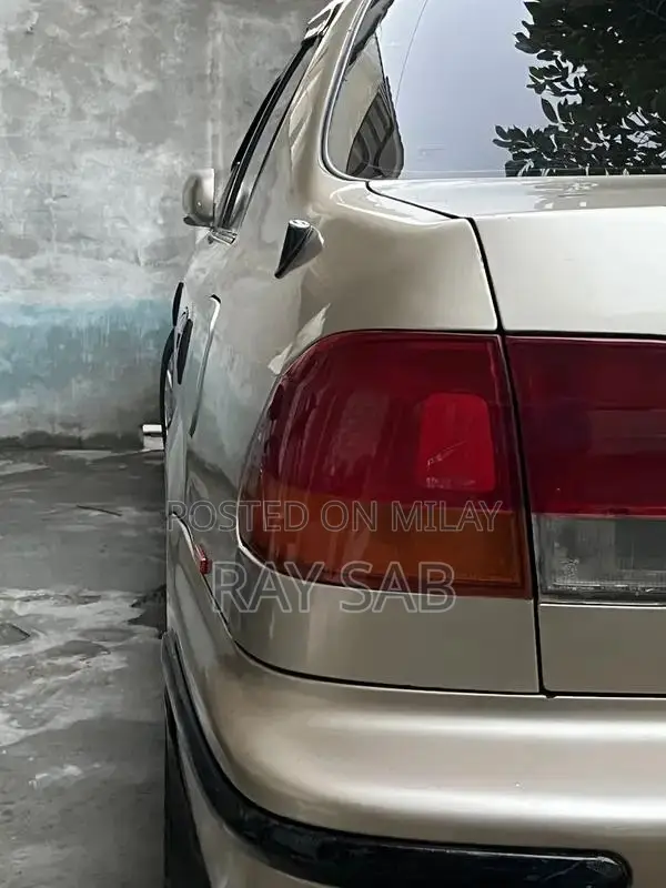 1997 Honda Civic - Classic Compact Sedan with Clean History