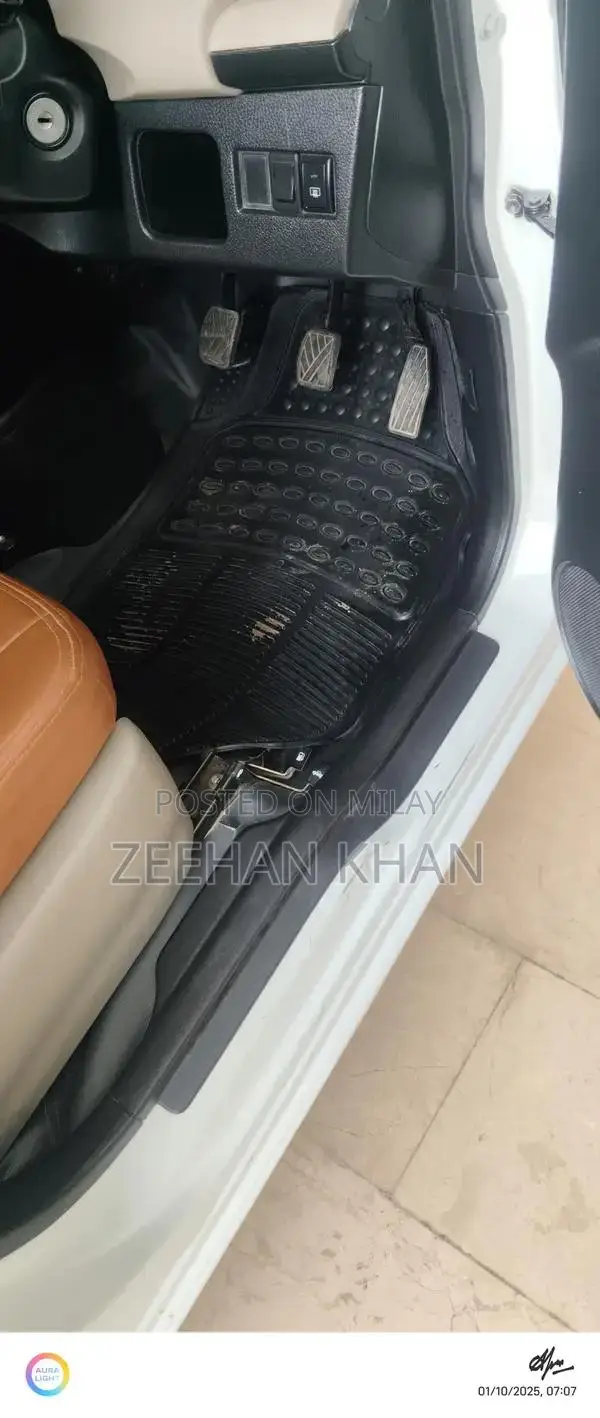 Suzuki Wagon R 2022 Compact Hatchback Low Mileage