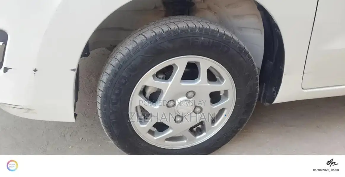 Suzuki Wagon R 2022 Compact Hatchback Low Mileage