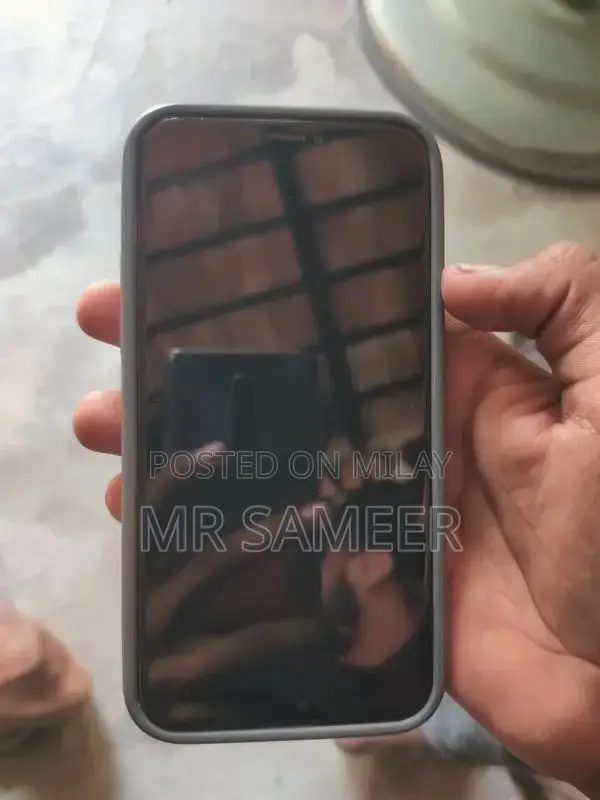 Factory Unlocked Smartphone 64GB Storage Excellent Condition