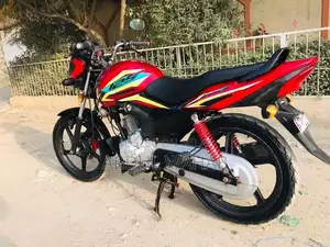 Honda CB 125F Motorcycle - 2025 Model Urban Commuter