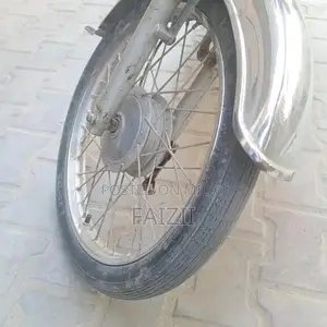 Honda CD2001 Vintage Motorcycle Model