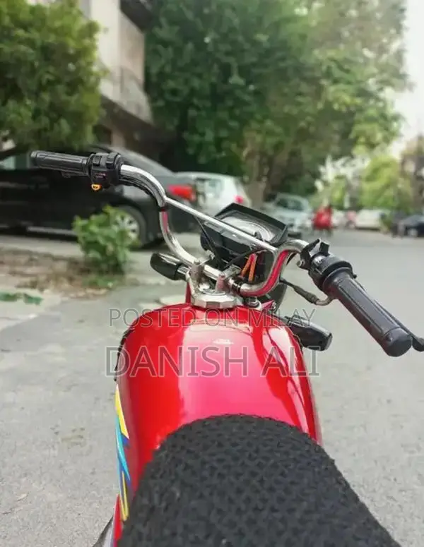 Cd 70 Motorcycle 2021 Model - Pristine Condition