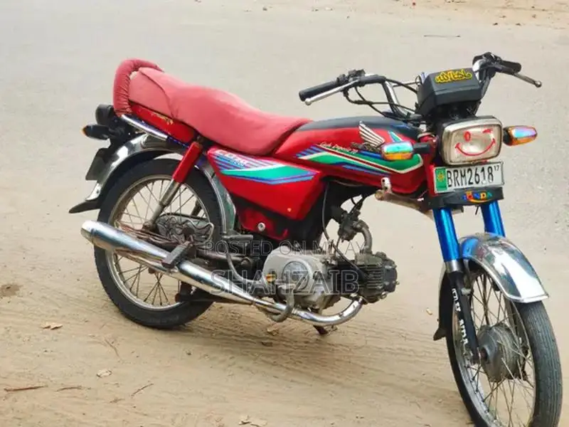 CD 70 Motorcycle 2017 Model - Original Condition